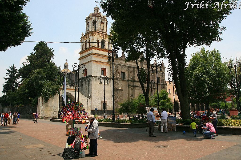 Coyoacan - niegdyś miasteczko, dziś dzielnica stolicy