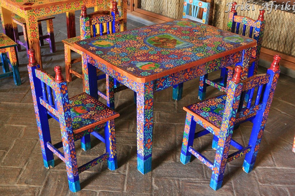 Kolorowe stoły - też będziemy  kiedys taki mieć ;-)